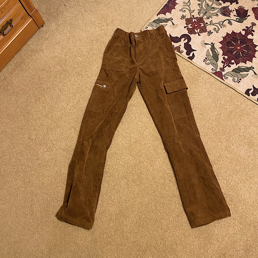 Brown Heart Locket Jeans With Pockets